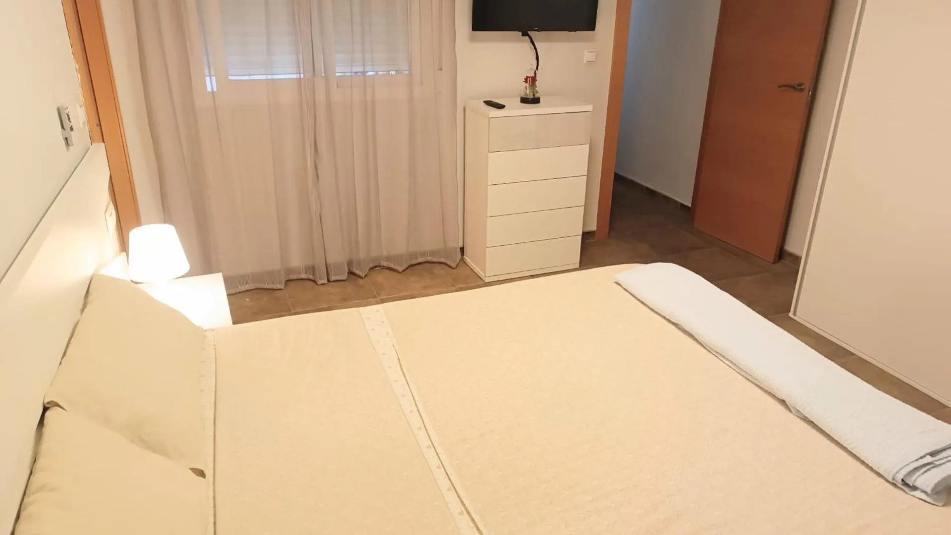アパート Casa Kinder サロブレーニャ スペイン